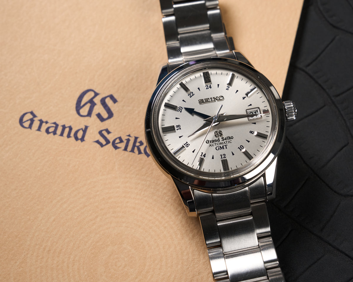 SBGM007, Automatic GMT, Silver Dial