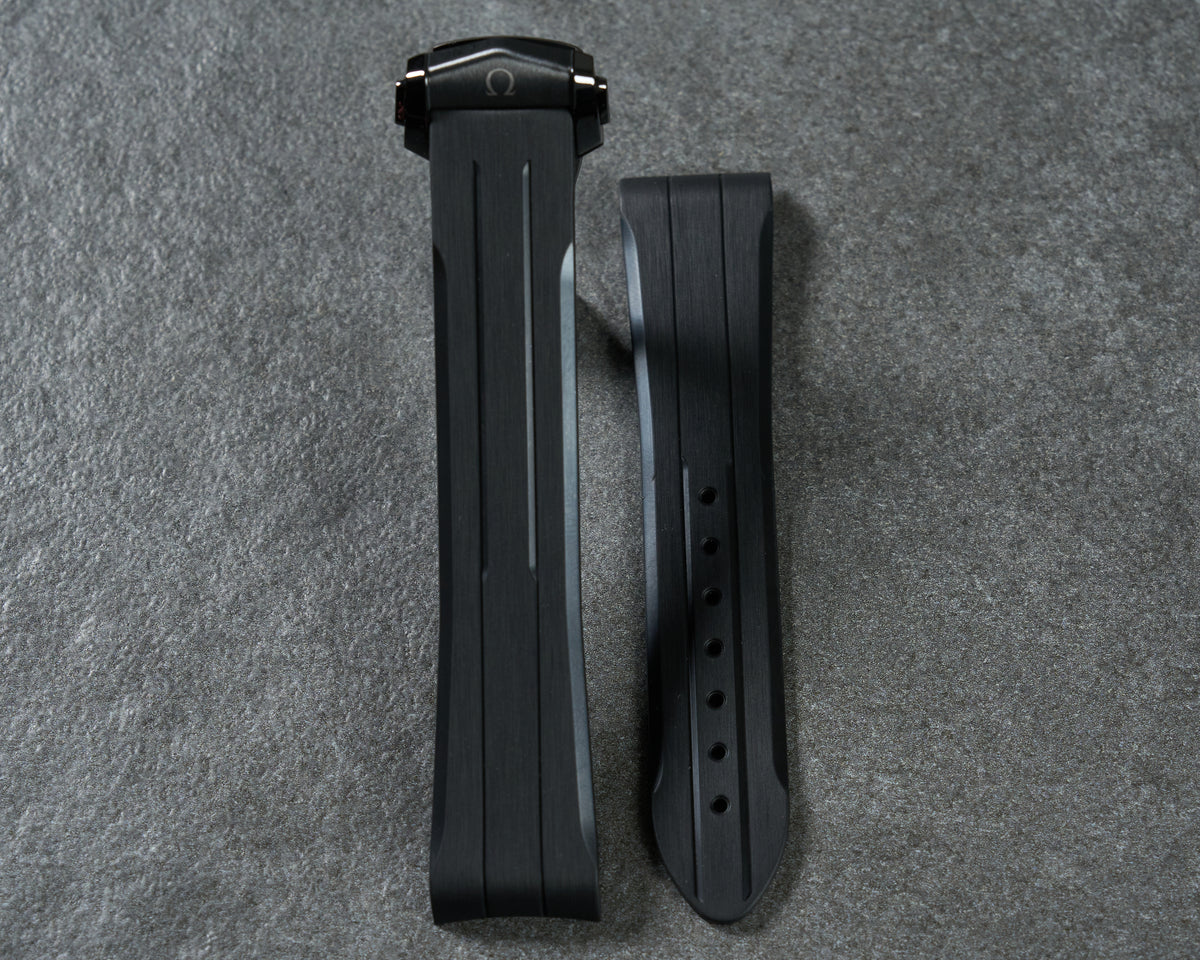 Omega 21mm Dark Side of the Moon Rubber Strap Titanium Ceramic Deployant Clasp
