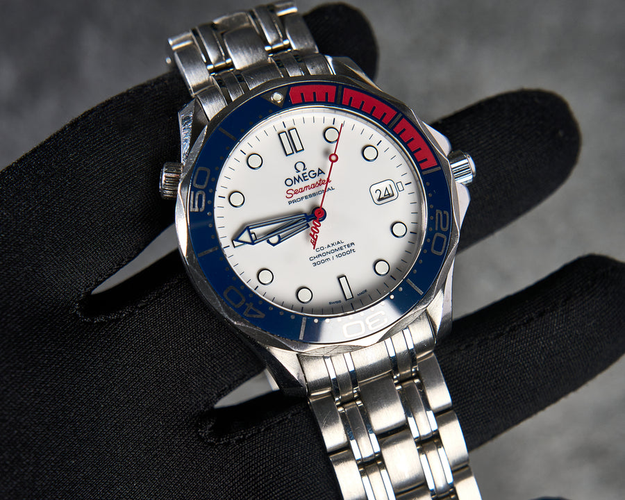 212.32.41.20.04.001, Seamaster Diver 300M Commander's Watch, James Bond Limited Edition