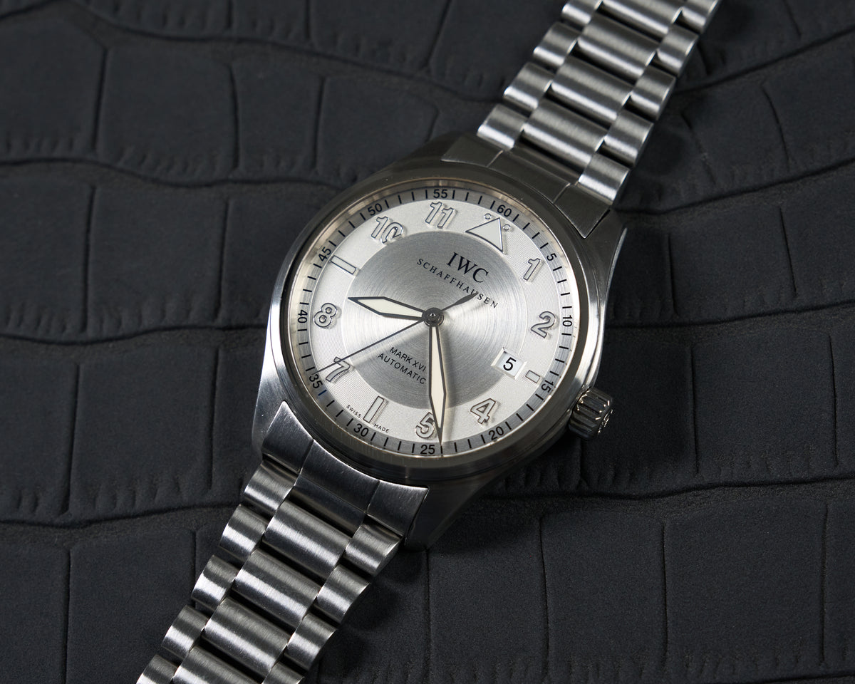 IW325505, Spitfire Mark XVI, Silver Dial